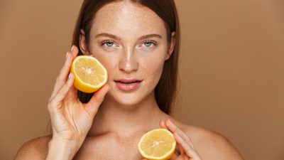 visage-femme-citron