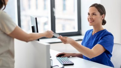 patient donne carte mutuelle sante